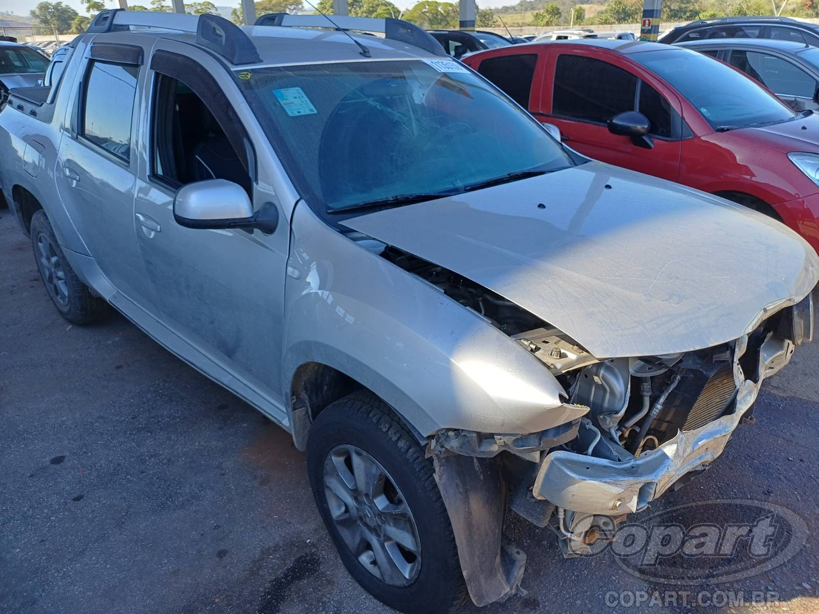 Renault Duster Oroch 2017 em leilão