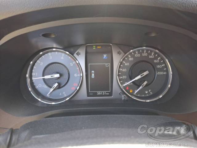 2024 TOYOTA HILUX CD 