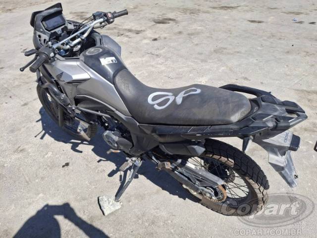 2025 HONDA XRE SAHARA 300 
