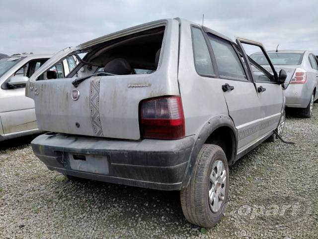 2013 FIAT UNO 