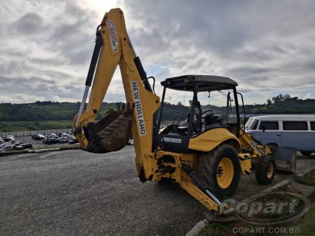 2011 NEW HOLLAND RETROESCAVADEIRA LB90 