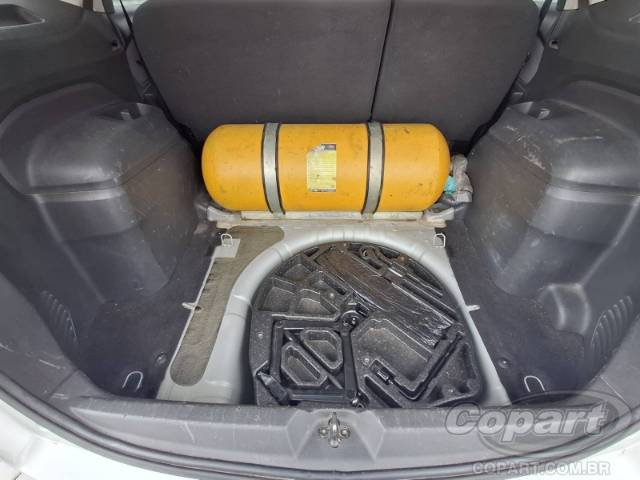 2016 CHEVROLET SPIN 