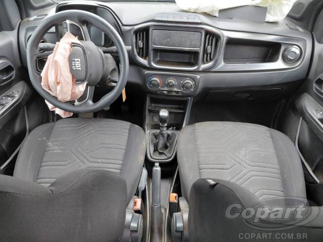 2025 FIAT STRADA CD 