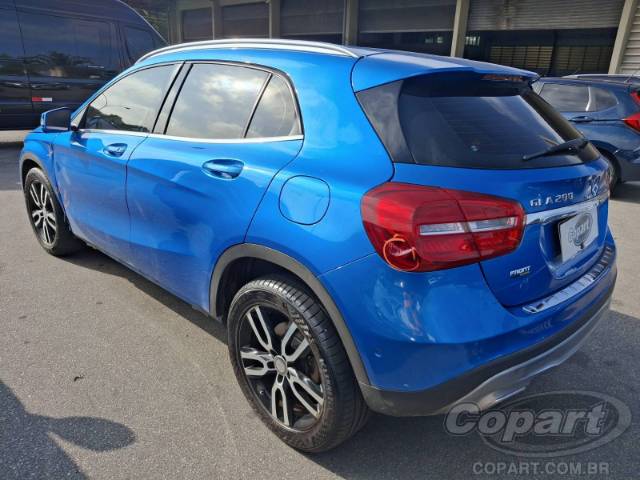 2015 MERCEDES BENZ GLA 