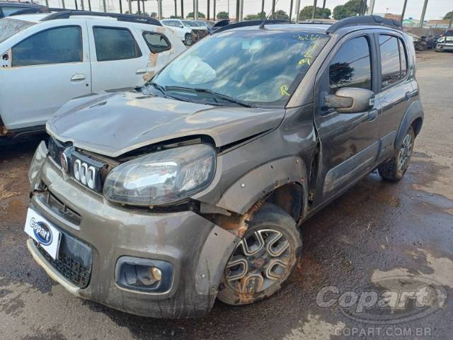 2016 FIAT UNO 