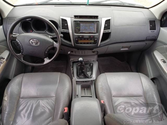 2011 TOYOTA HILUX CD 