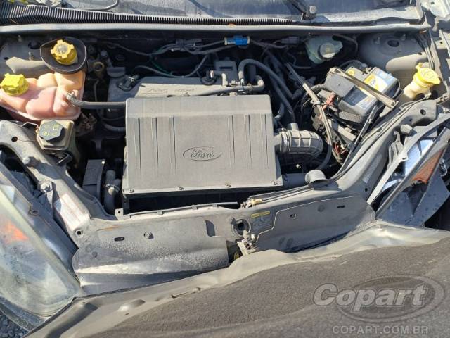 2012 FORD FIESTA 
