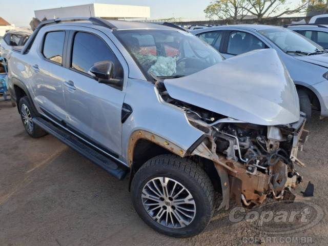 2022 FIAT STRADA CD 