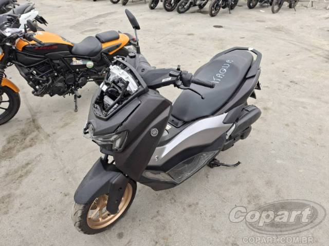 2025 YAMAHA NMAX 
