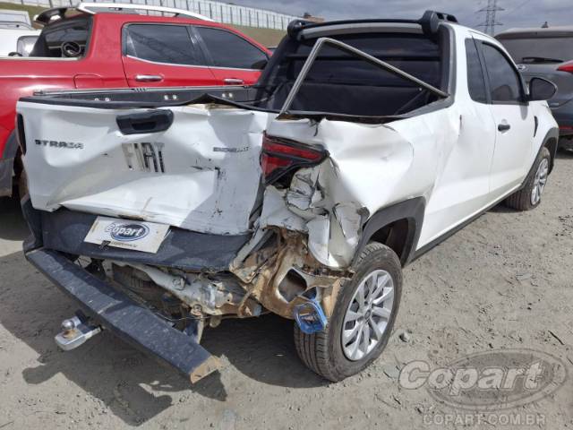2023 FIAT STRADA 