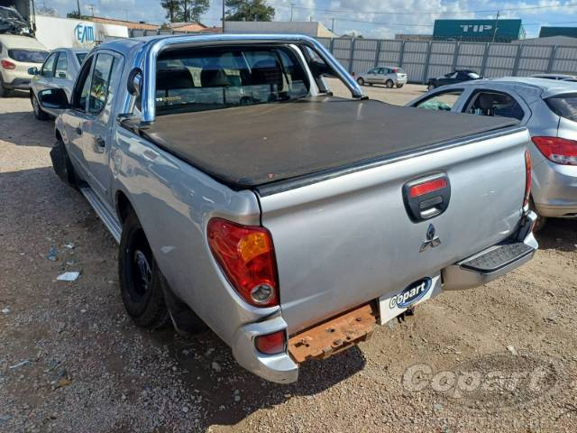 2015 MITSUBISHI L200 TRITON 