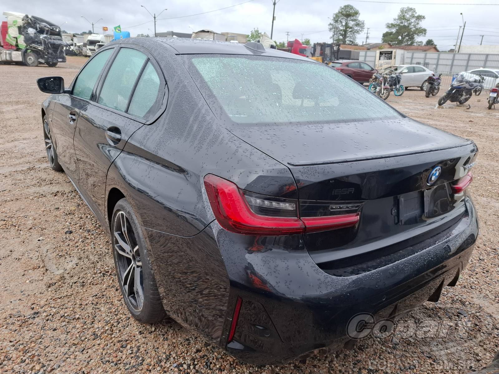 2023 BMW SERIE 3 — foto 3 de 11