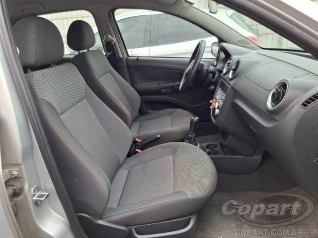 2011 VOLKSWAGEN GOL 
