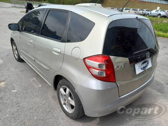 2010 HONDA FIT 