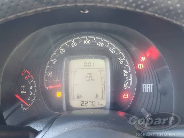 2017 FIAT MOBI 