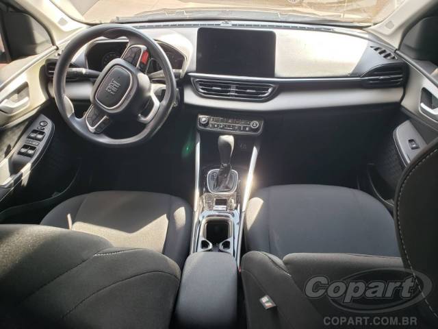 2025 FIAT FASTBACK 