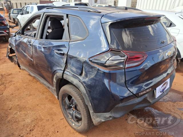 2025 CHEVROLET TRACKER 