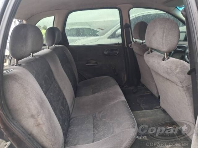 2002 CHEVROLET CORSA 