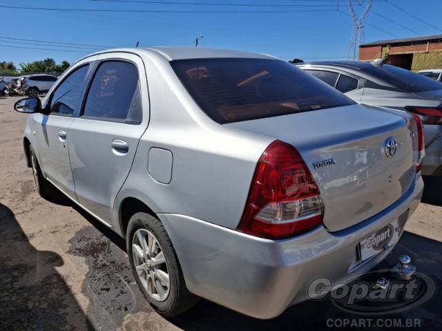 2018 TOYOTA ETIOS SEDA 