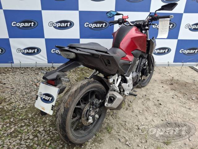 2025 HONDA CB 300F 
