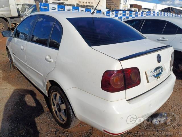 2013 VOLKSWAGEN POLO SEDAN 
