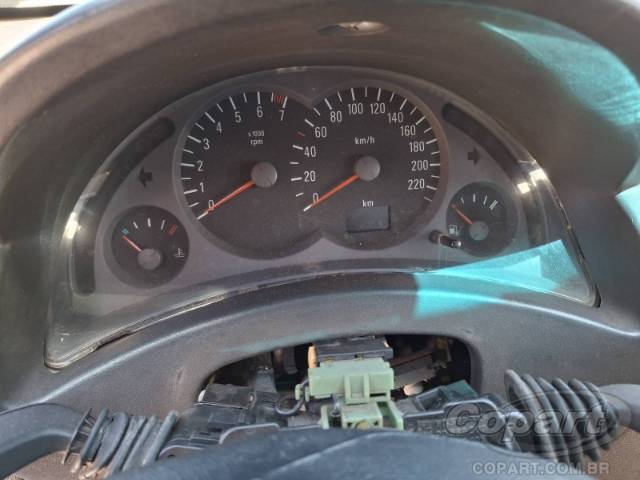 2006 CHEVROLET CORSA SEDAN 