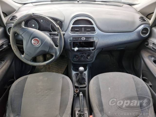 2013 FIAT PUNTO 