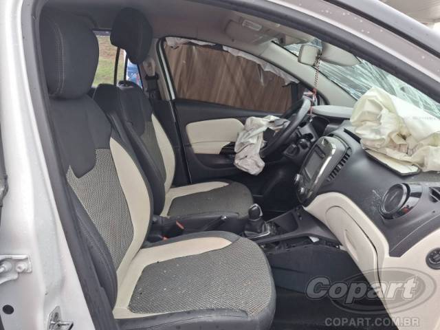0 RENAULT CAPTUR 