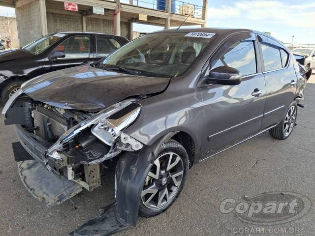 2017 NISSAN VERSA 