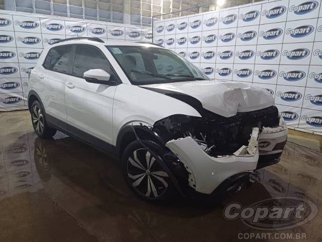2021 VOLKSWAGEN T-CROSS 