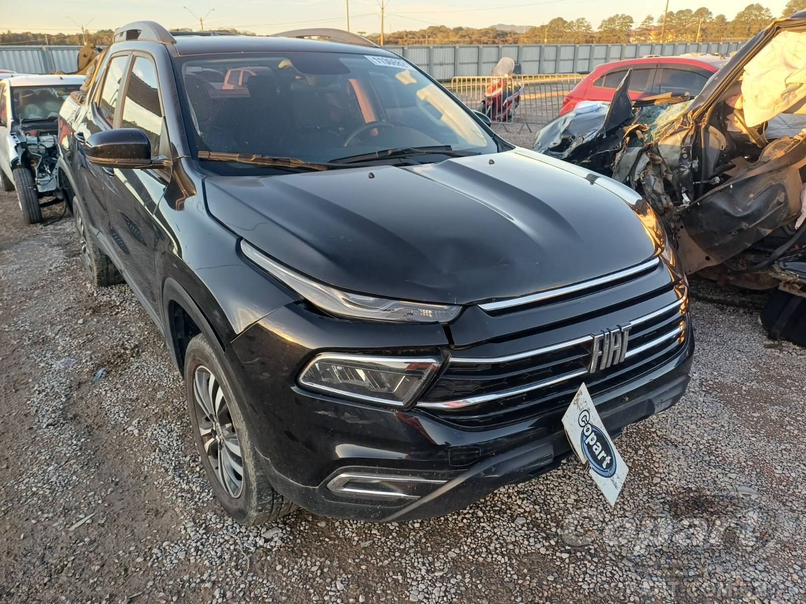 2022 FIAT TORO