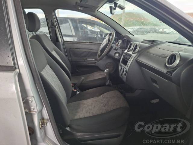 2011 FORD FIESTA SEDAN 