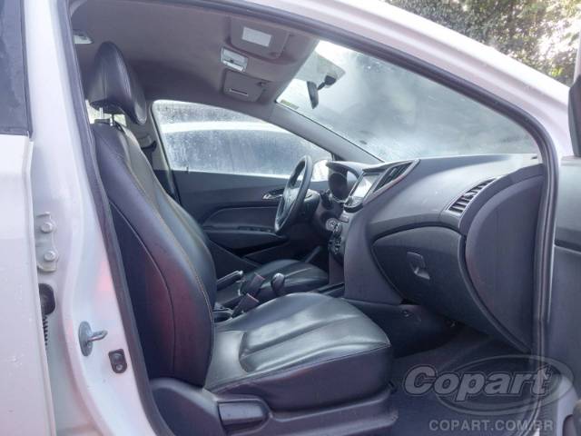 2015 HYUNDAI HB20 