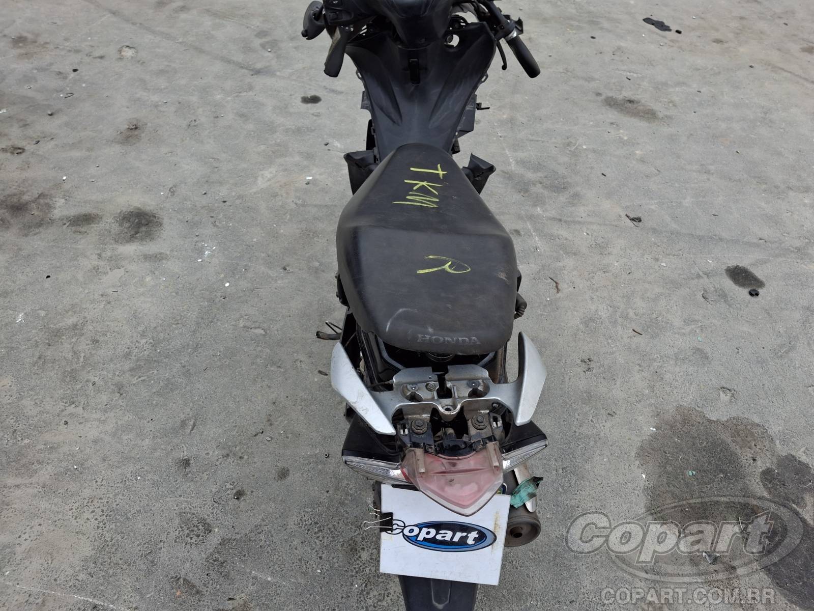 Foto 10 de 15: 2023 HONDA BIZ