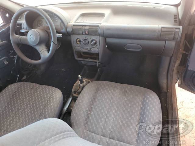 1999 CHEVROLET CORSA 