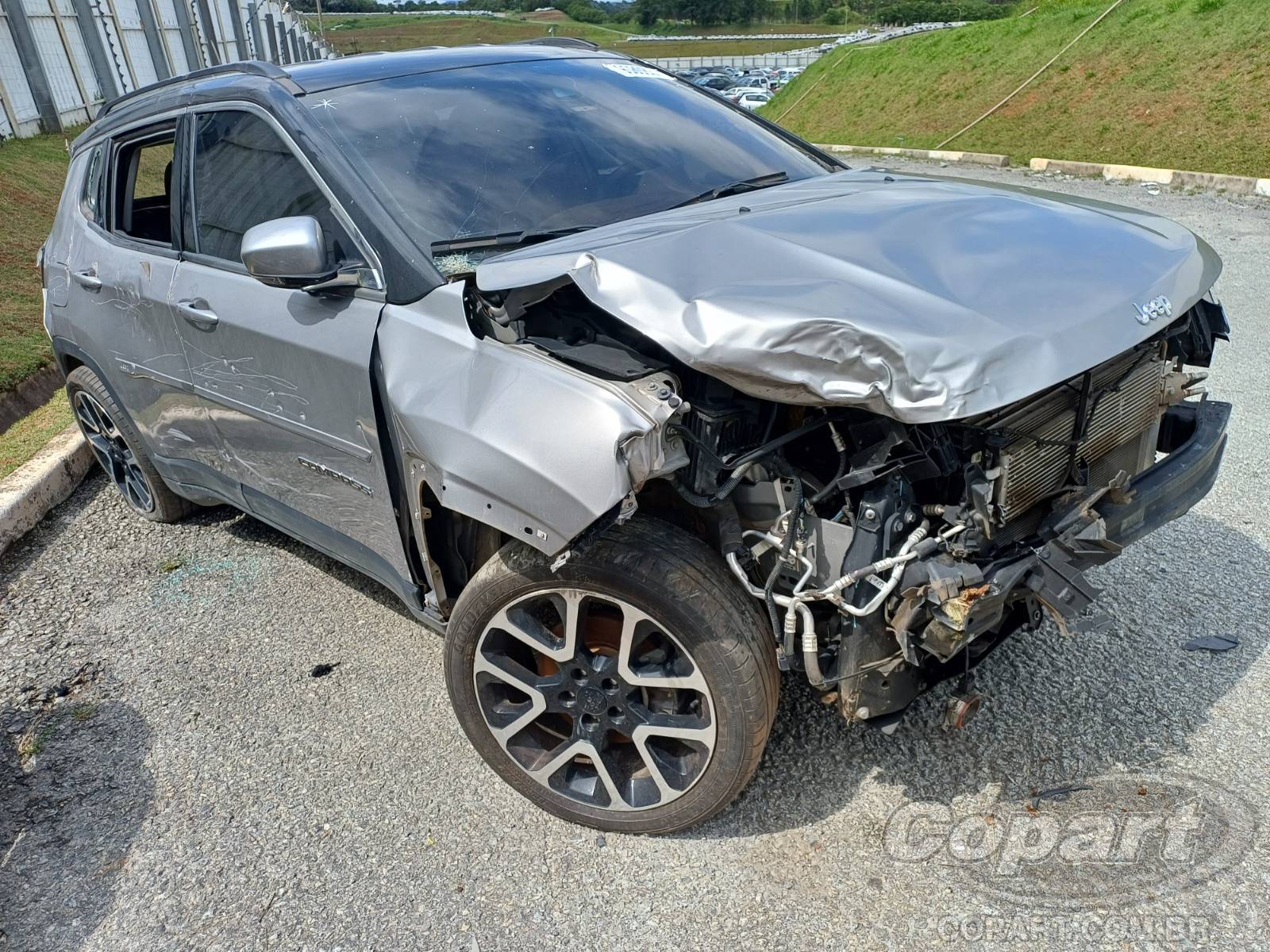 Veículo Fiat Compass JEEP COMPASS LIMITED 2.0 MULTIJET TURBO 2020 2020 em leilão