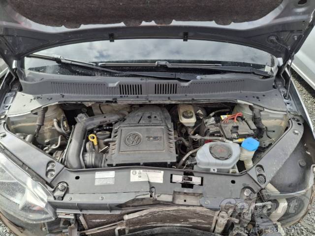 2021 VOLKSWAGEN UP 