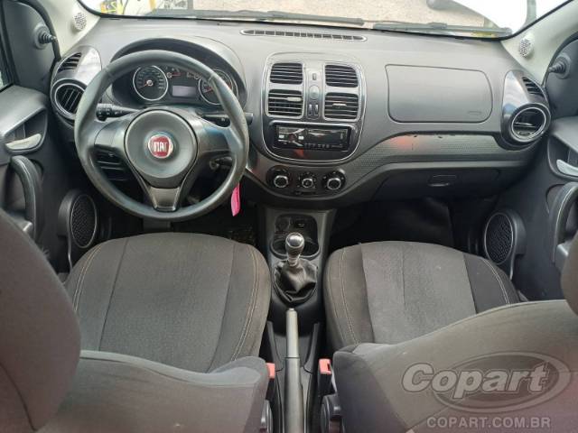 2015 FIAT GRAND SIENA 