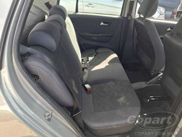 2013 VOLKSWAGEN FOX 