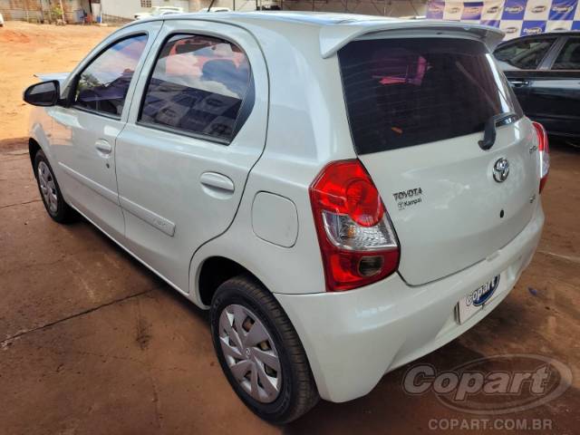 2017 TOYOTA ETIOS 