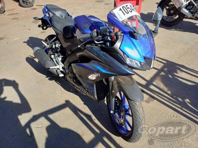 2025 YAMAHA YZF R15 