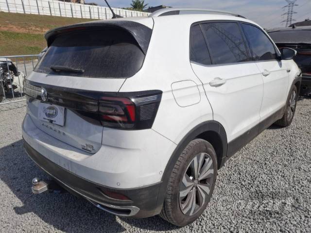 2020 VOLKSWAGEN T-CROSS 