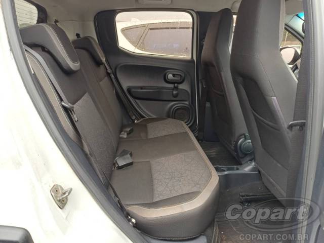 2017 FIAT MOBI 