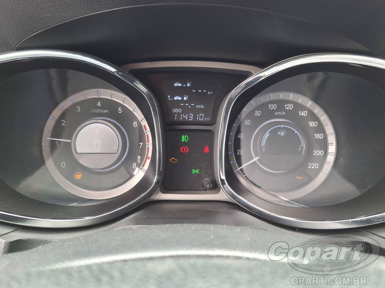 Foto 8 de 15: 2015 JAC T6