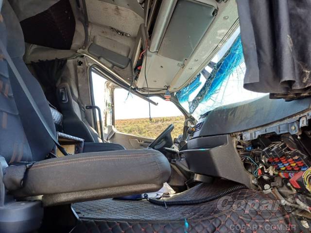 2020 MERCEDES BENZ AXOR 