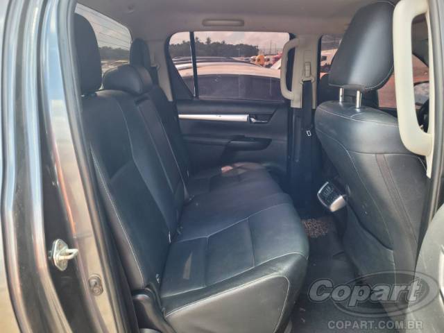 2016 TOYOTA HILUX CD 