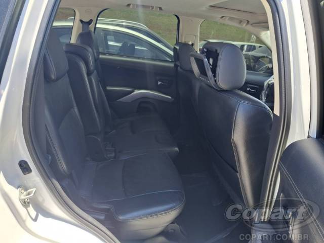 2013 MITSUBISHI OUTLANDER 