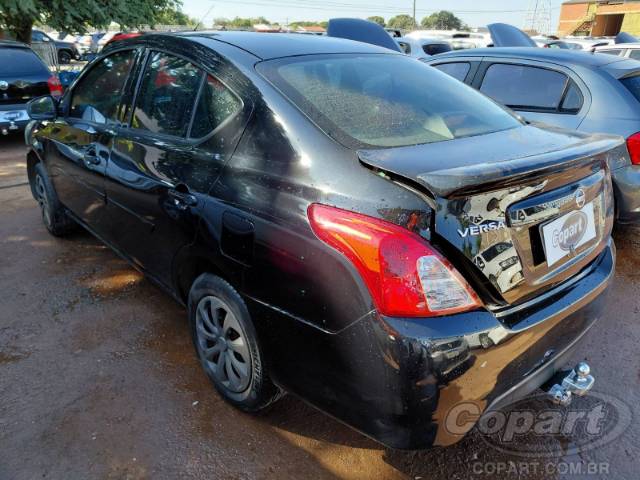 2019 NISSAN VERSA 