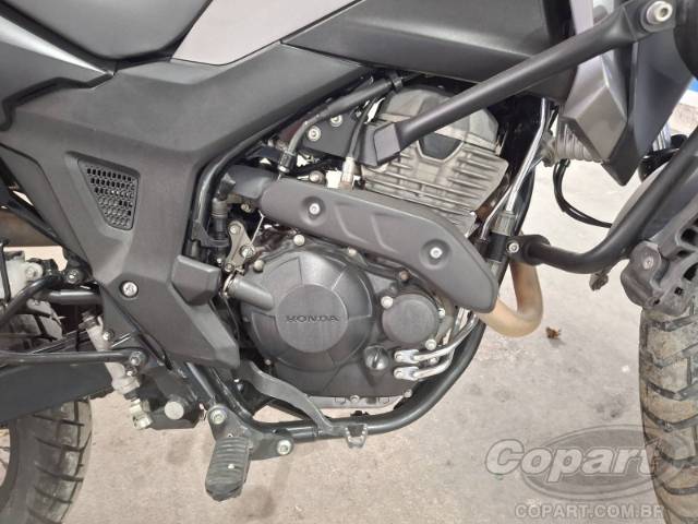 2024 HONDA XRE SAHARA 300 