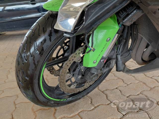 2020 KAWASAKI NINJA ZX-6R 